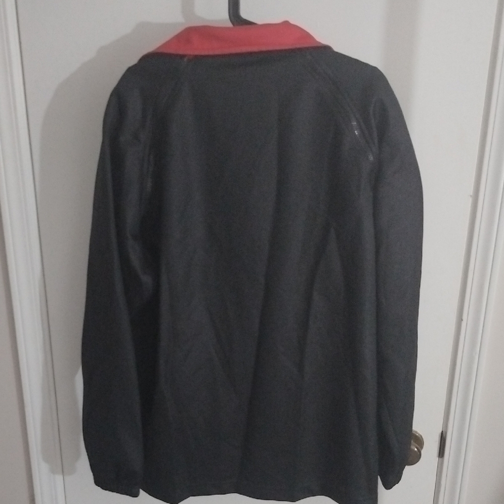Men's Black and Red " Warm Up Jacket - Picture 8 of 15